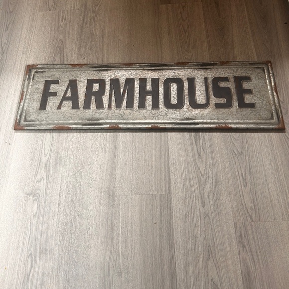 Farmhouse Metal Sign - Picture 1 of 1